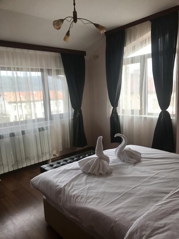 Valevitsata Guesthouse Razlık Dış mekan fotoğraf